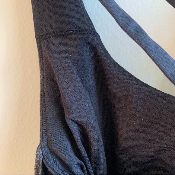 Lululemon Wild Tank - Picture 7 of 9